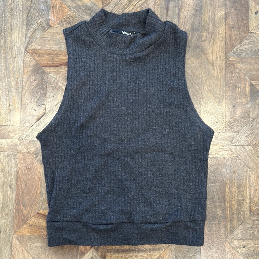 Forever 21 | Charcoal Gray | Mock Neck Crop Top | Size S